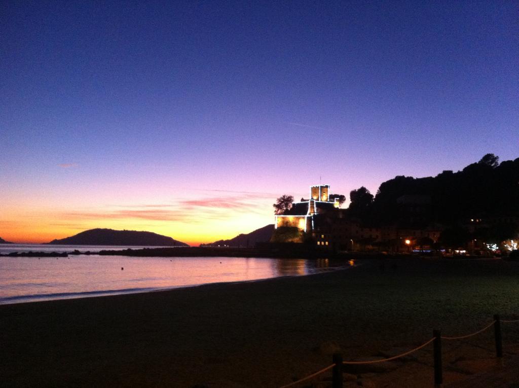A Casa Di Alecarla Appartement Lerici Buitenkant foto